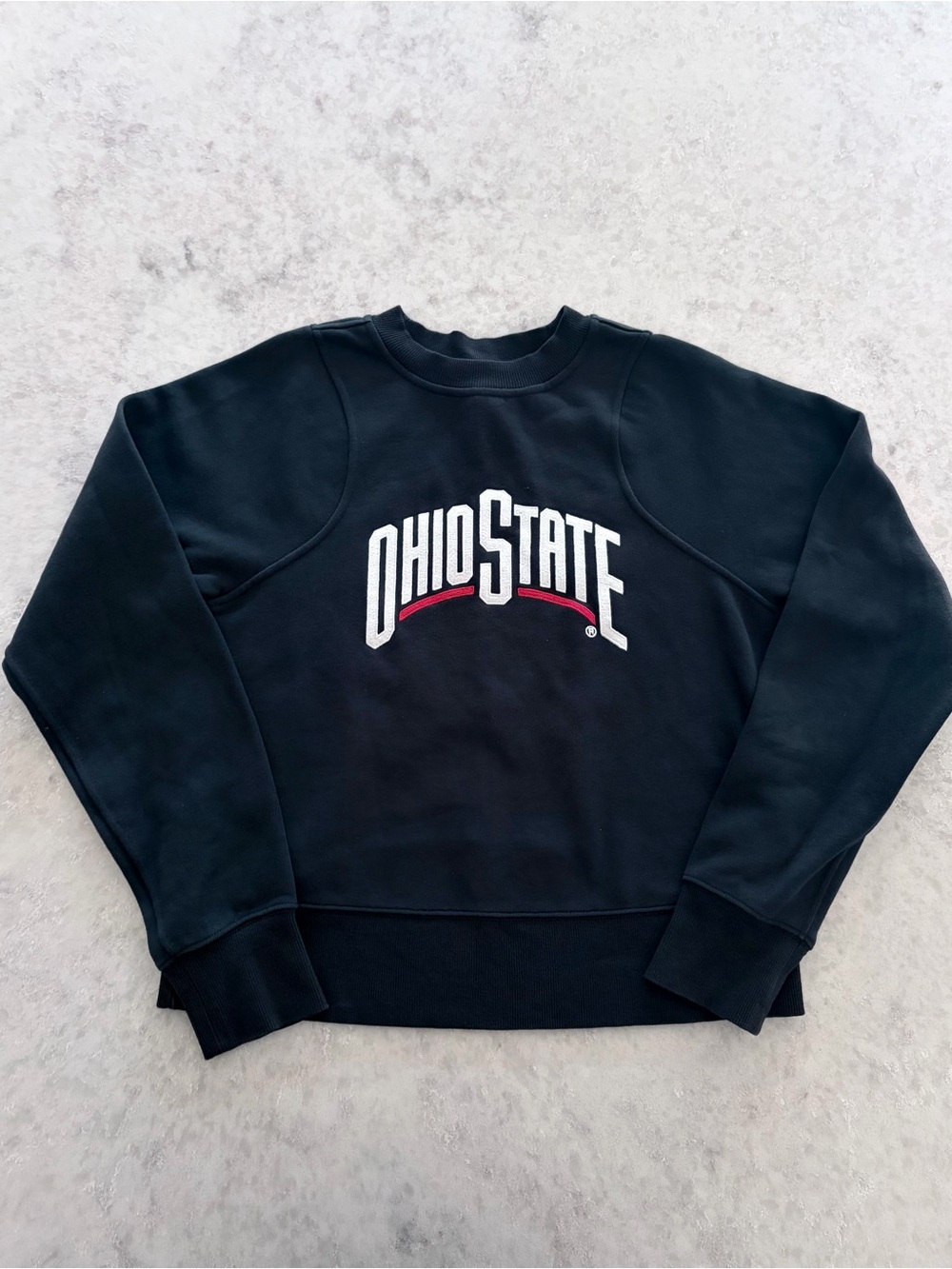 Lululemon Ohio State Sweatshirt in Black - Size 2